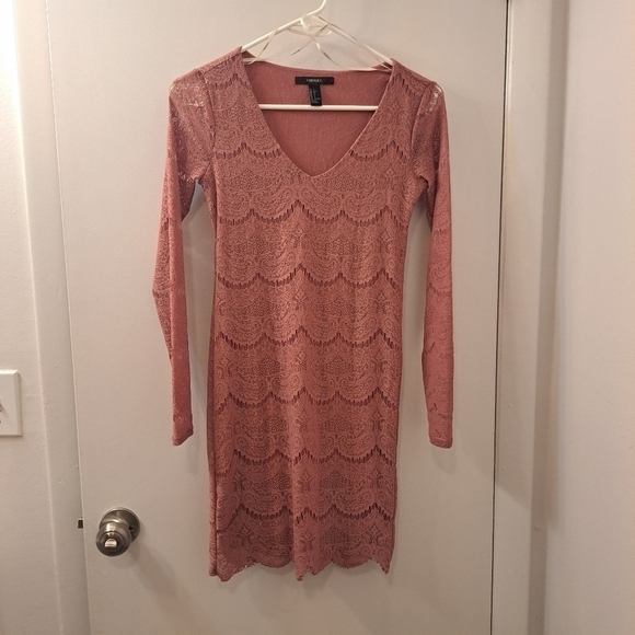 Forever 21 Lace BodyCon Dress Size Small - Picture 1 of 8